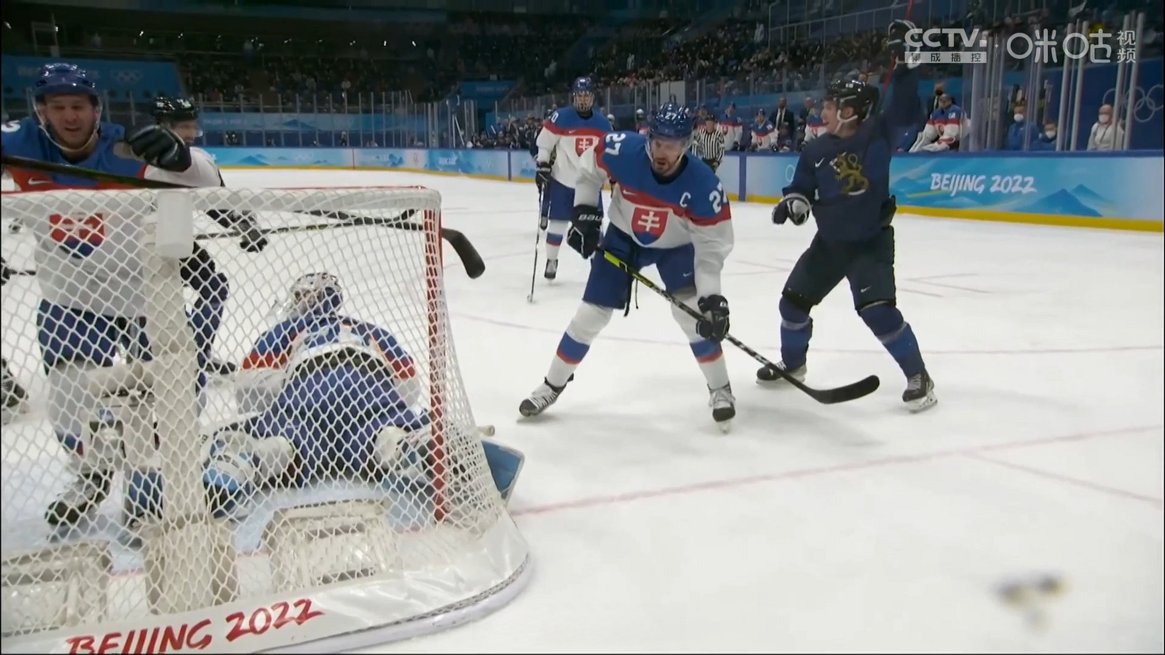 开云足球直播-斯洛伐克主场险胜芬兰，挺进胜利行列的简单介绍