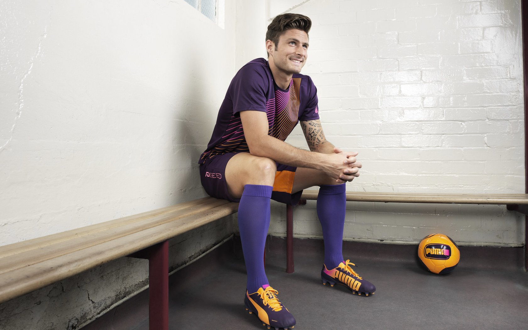 伊萨克一剑封喉！沙特金元足球与尼日利亚天赋的碰撞